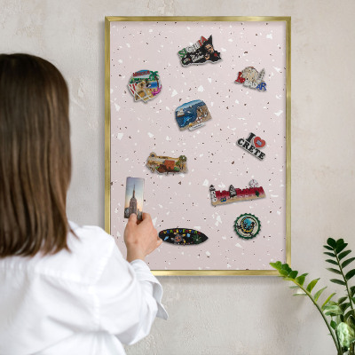 Magnetisch bord voor reismagneten met gouden lijst Modern terrazzo