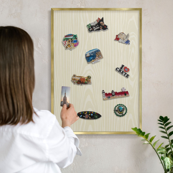 Metalen magneetbord met lijst in het goud Beige korrel
