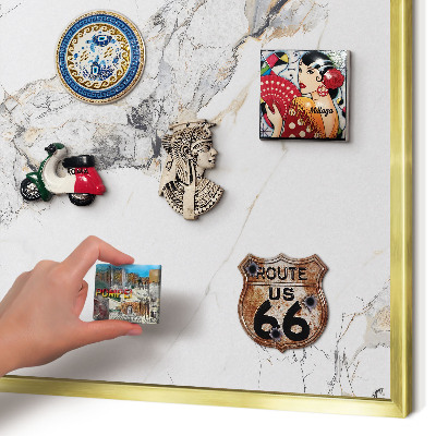 Magnetisch bord voor reismagneten met gouden lijst Marmereffect