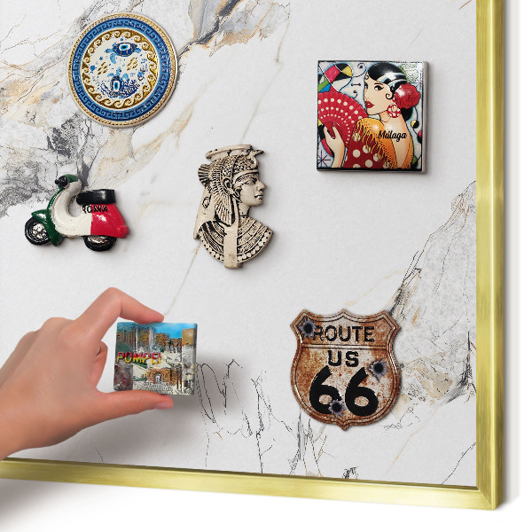 Magnetisch bord voor reismagneten met gouden lijst Marmereffect