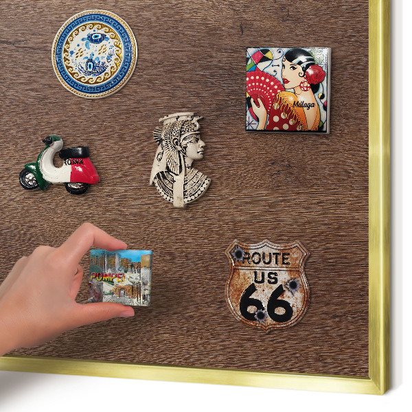 Metalen magneetbord met lijst in het goud Bruin hout