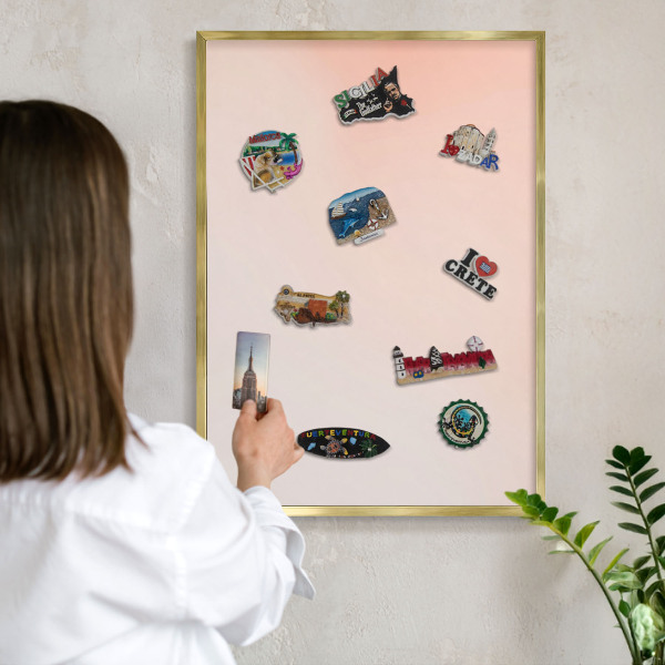 Metalen magneetbord met lijst in het goud Pastel Charm
