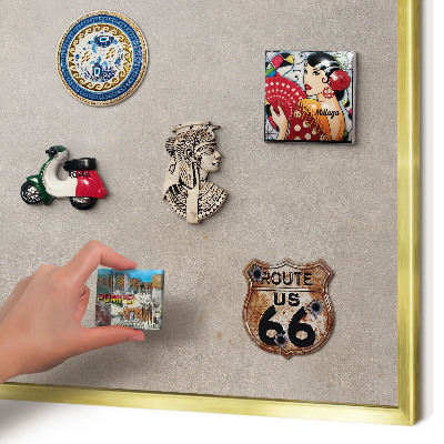 Magnetisch bord voor reismagneten met gouden lijst Neutrale elegantie
