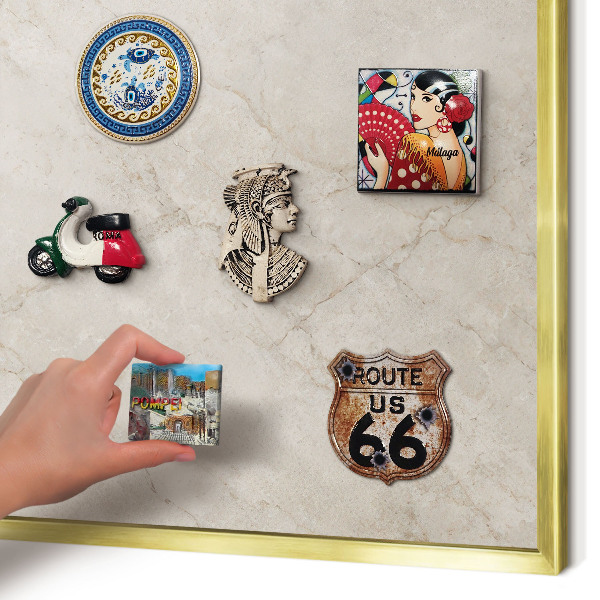 Magnetisch bord voor reismagneten met gouden lijst Natuurlijke elegantie