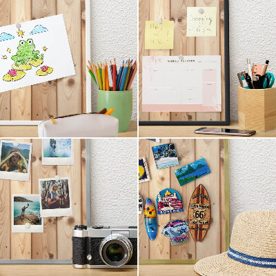 Metalen magneetbord met lijst in het goud Houten planken