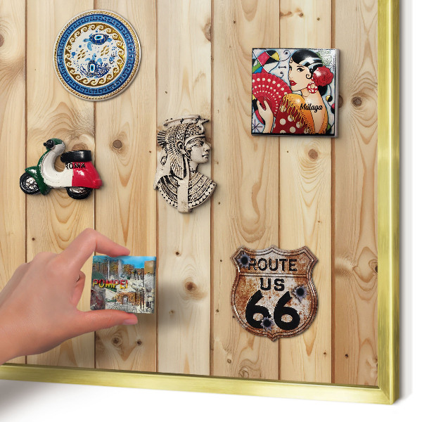 Metalen magneetbord met lijst in het goud Houten planken