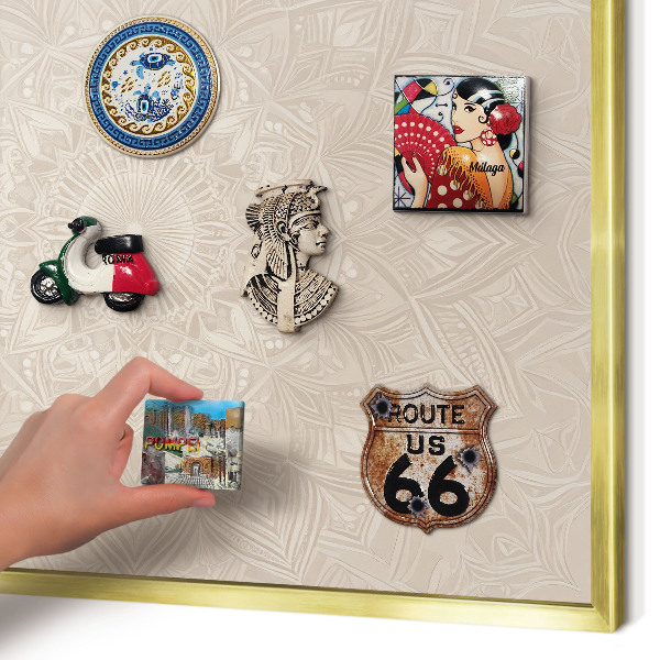Metalen magneetbord met lijst in het goud Decoratieve mandala