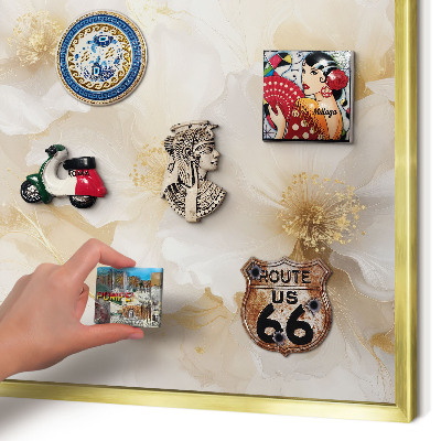 Metalen magneetbord met lijst in het goud Pastelkleurige bloemen