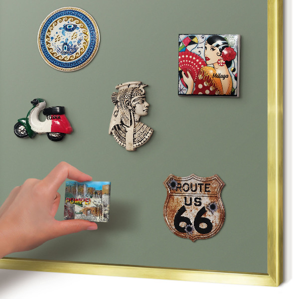 Metalen magneetbord met lijst in het goud Donkere salie