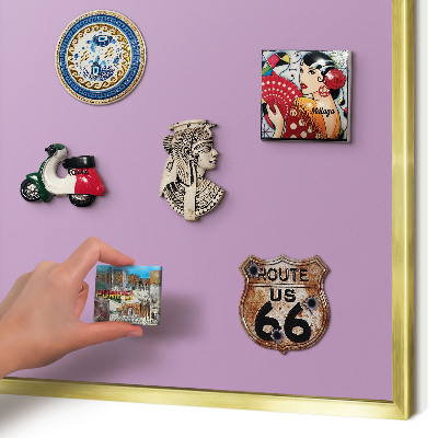 Metalen magneetbord met lijst in het goud Lichtpaars