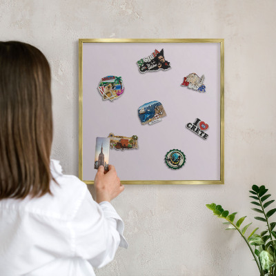 Magnetisch bord voor reismagneten met gouden lijst Licht lila