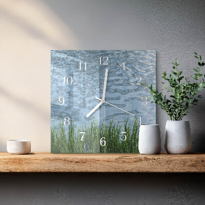 Vierkante glazen klok Graswater