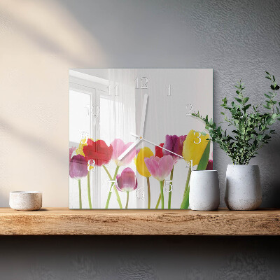 Vierkante glazen klok Kleurrijke tulpen
