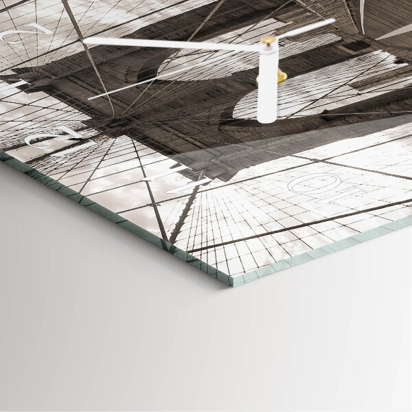 Vierkante glazen klok Brug