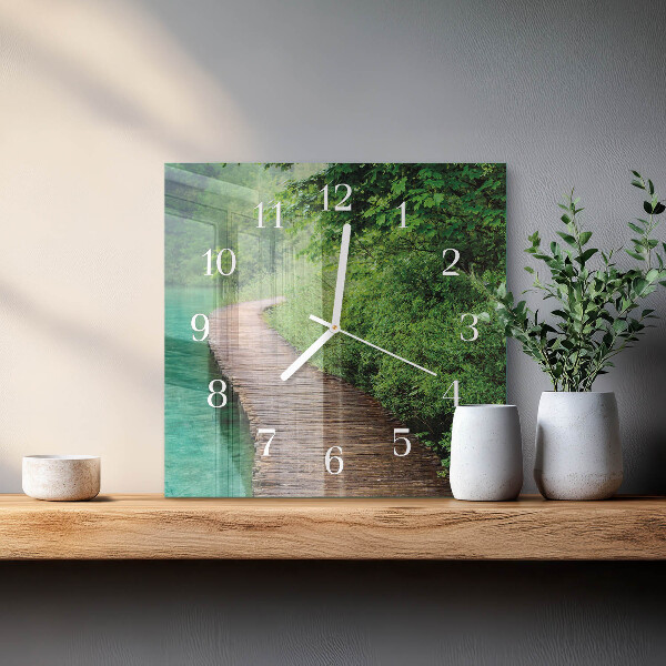 Vierkante glazen klok Houten loopbrug