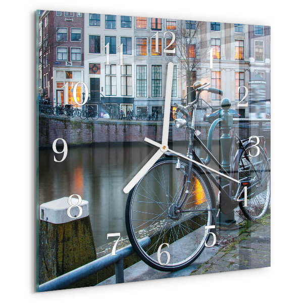 Vierkante glazen klok Fiets