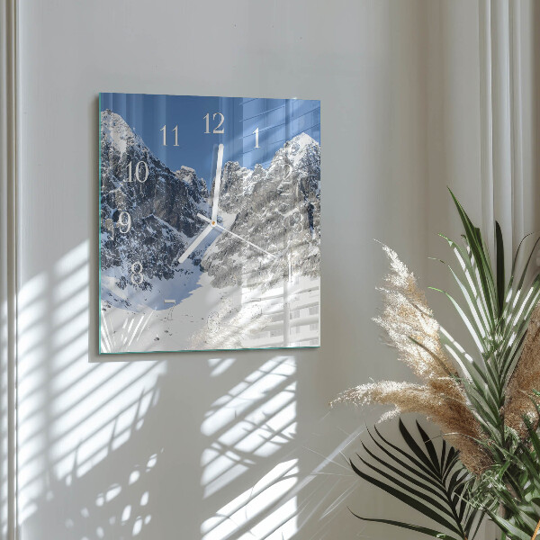 Vierkante glazen klok Bergen Winter