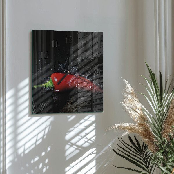 Vierkante glazen wandklok Chilipepers