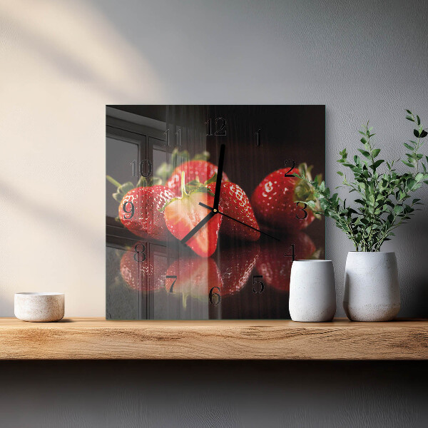 Vierkante glazen wandklok Aardbeien