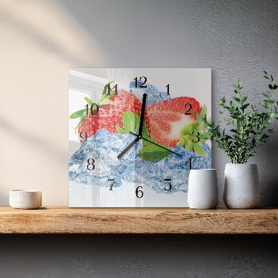 Vierkante glazen wandklok Aardbeienijs