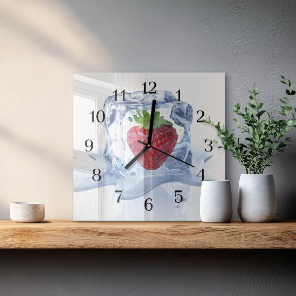 Vierkante glazen wandklok Aardbeienijs