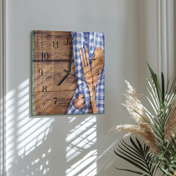 Vierkante glazen wandklok Houten en bestek