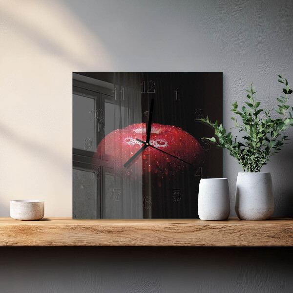 Vierkante glazen wandklok Appel