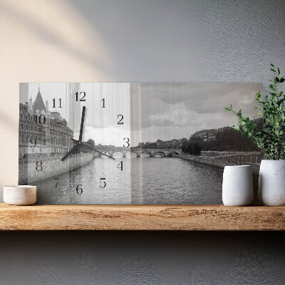 Glazen klok horizontaal Bruggen van Parijs